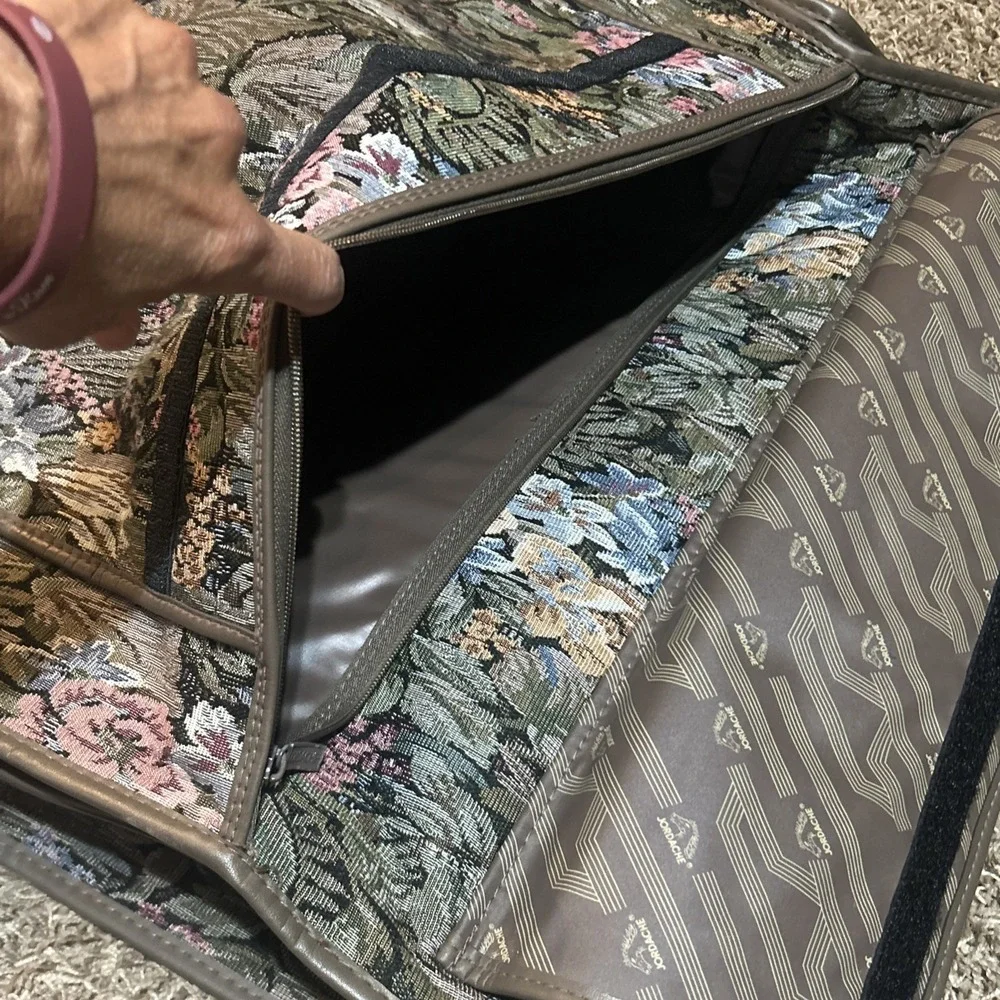 Vintage Jordache Floral Tapestry Hanging Garment Travel Luggage Bag Cottage Boho